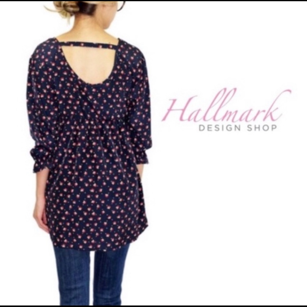 Lux Elastic Waist Peep Hole Maternity Love Bug Top